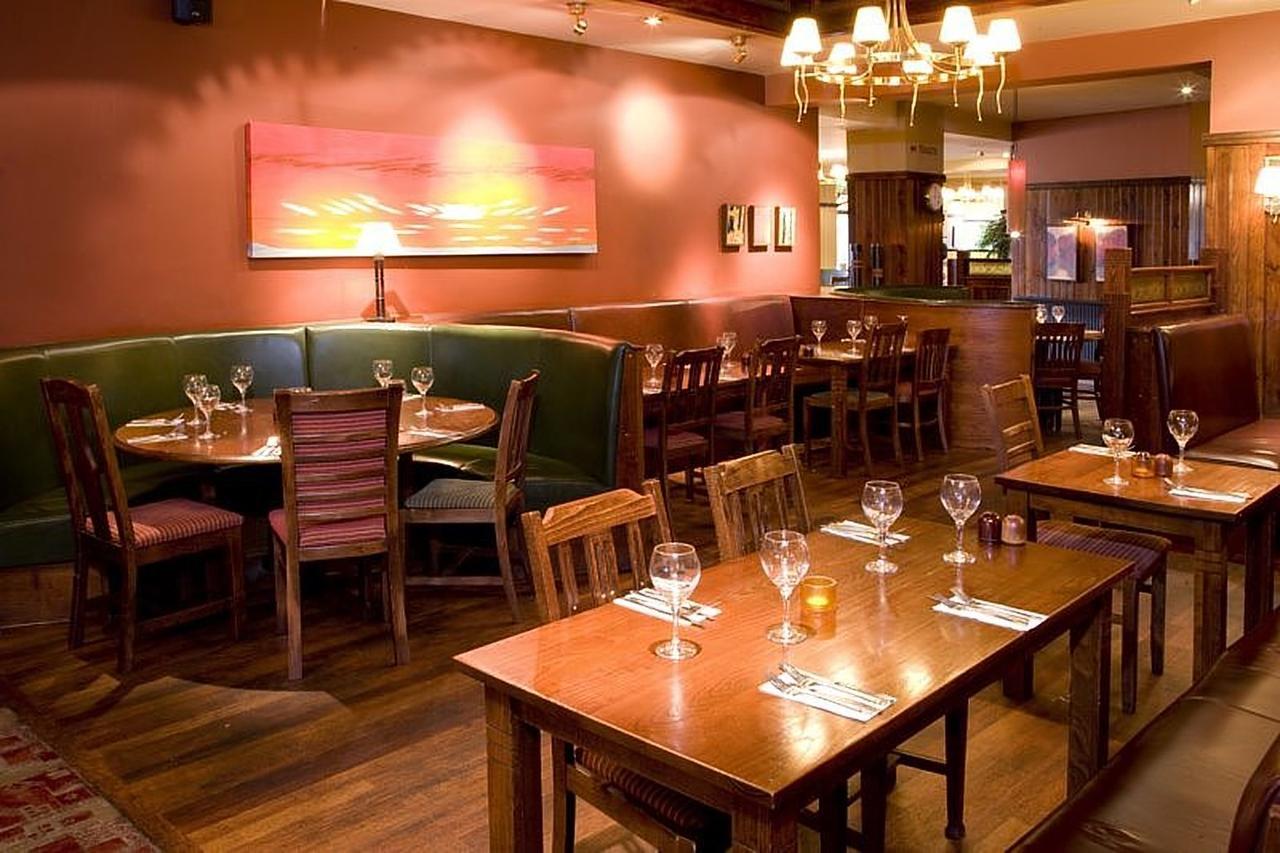 Premier Inn London Ilford Bagian luar foto